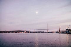 Die Brücke von Altefähr