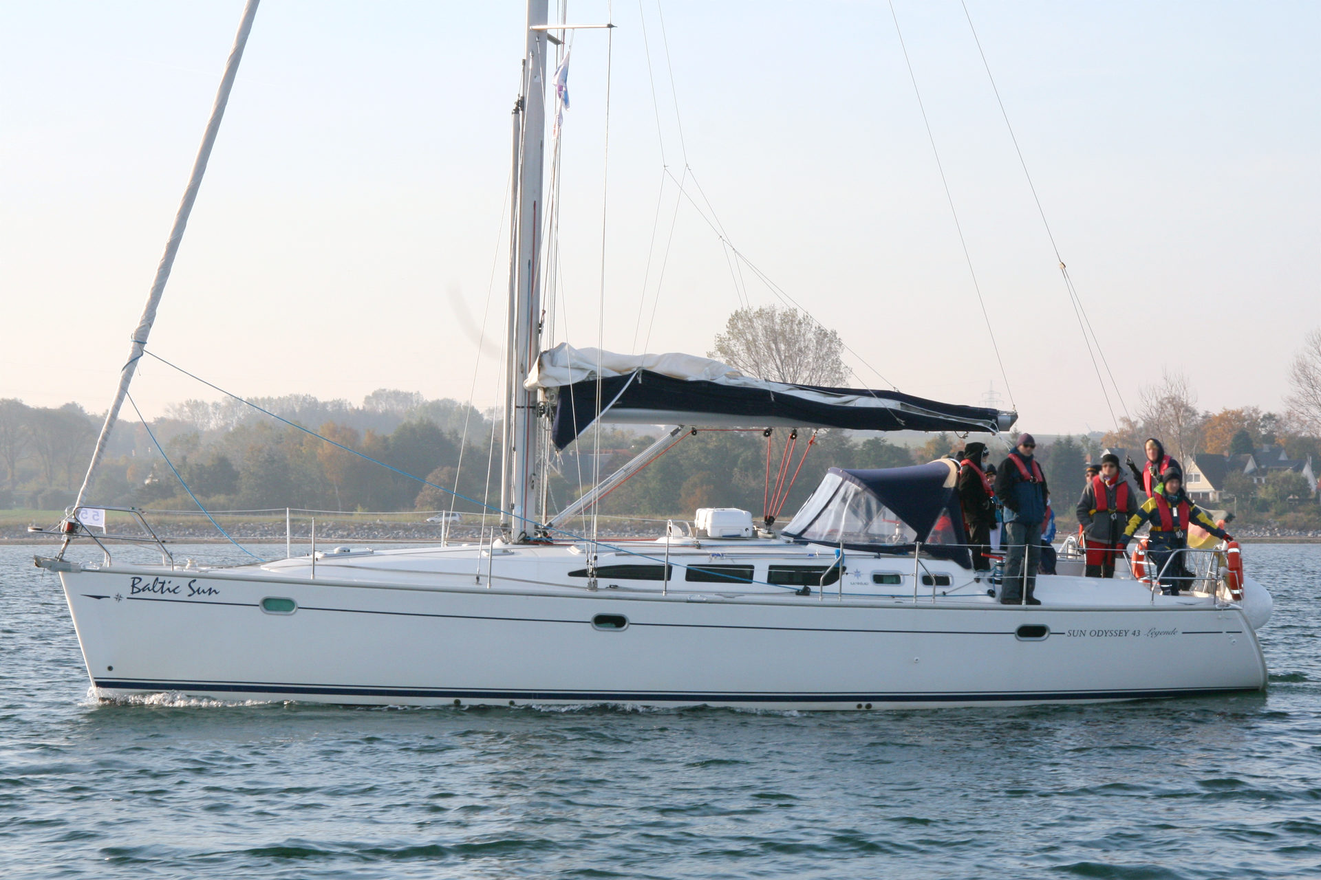 Sun Odyssey 43