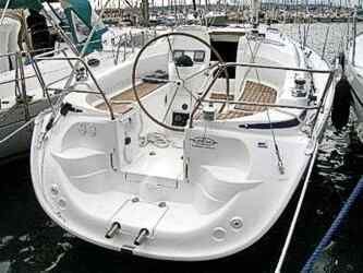 images/yachtbilder/bavaria/C30/klein-c30-7.jpg