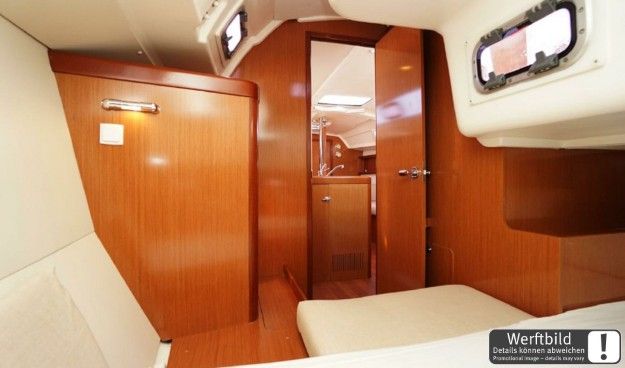 images/yachtbilder/beneteau/Oceanis 34.2/klein-oceanis-34-2-innenaufnahme-06.jpg