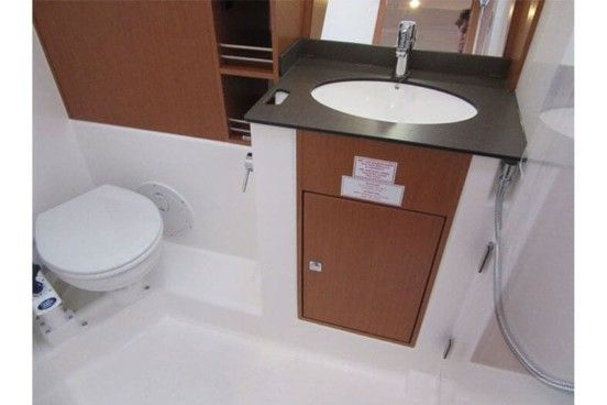 images/yachtbilder/bavaria/Cruiser 41/klein-cruiser-41-in-20.jpg