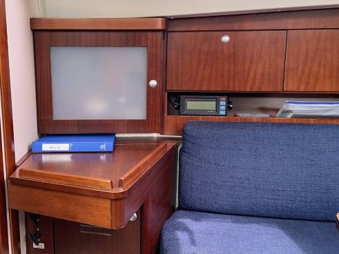 images/yachtbilder/hanse/Hanse 320/klein-hanse-320-innenaufnahme-05.jpg