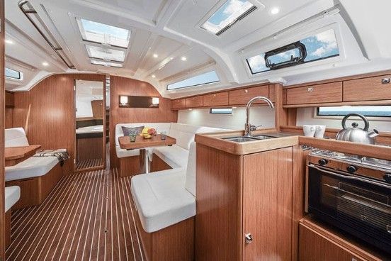 images/yachtbilder/bavaria/Cruiser 41/klein-cruiser-41-in-01.jpg