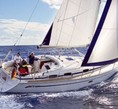 Bavaria 37 cruiser