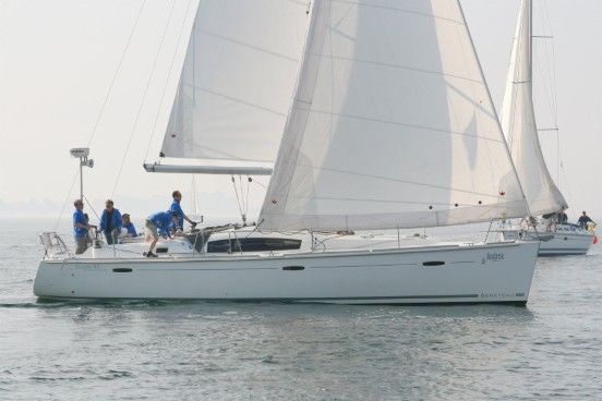 images/yachtbilder/beneteau/Oceanis 43/klein-oceanis-43-aussenaufnahme-03.jpg
