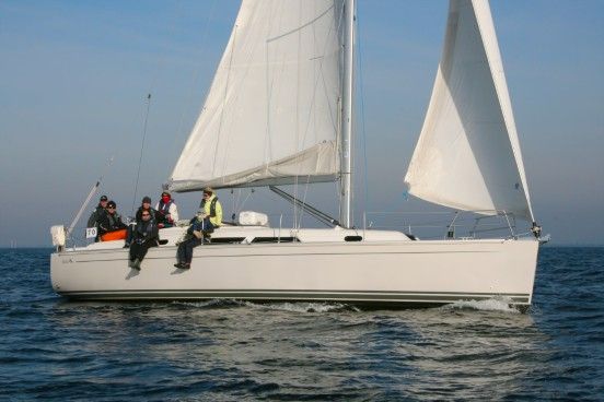 images/yachtbilder/hanse/Hanse 370/klein-hanse-370-aussenaufnahme-07.jpg
