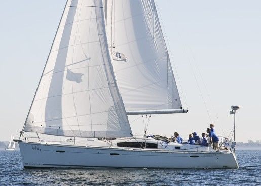 images/yachtbilder/beneteau/Oceanis 43/klein-oceanis-43-aussenaufnahme-06.jpg