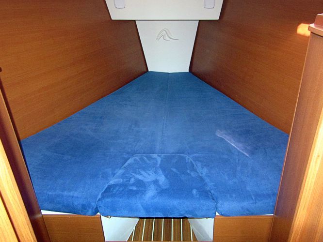 Hanse 325 Bugkabine