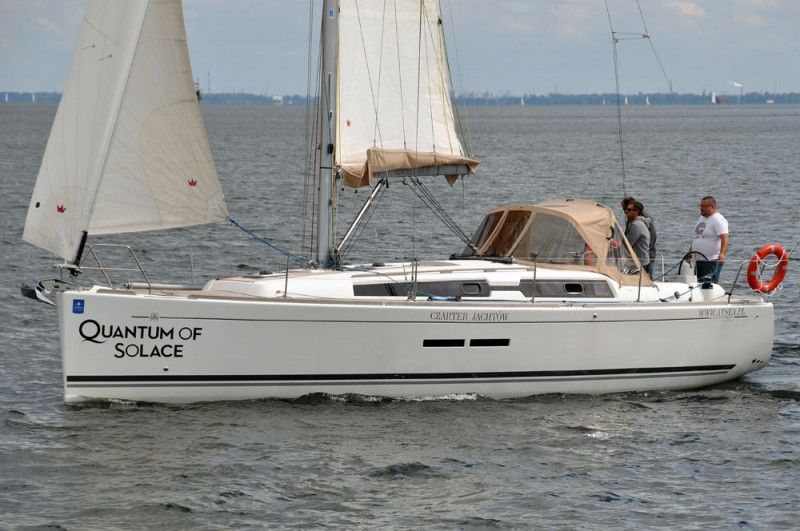 Bavaria C45 Exterior